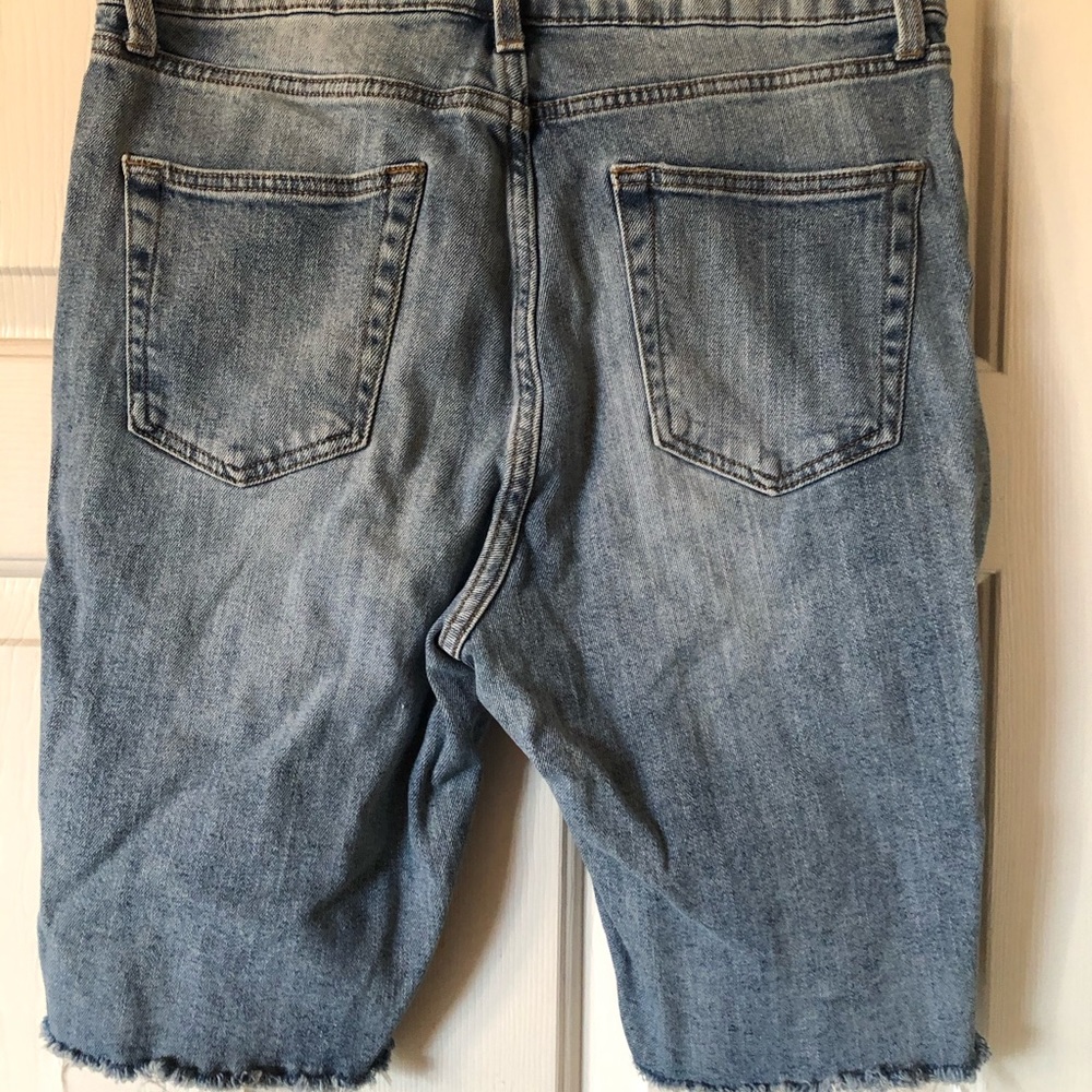 High Rise Bike Shorts - Picture 4 of 6